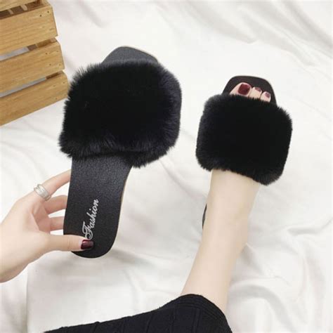 Fluffy Slippers Wholesale