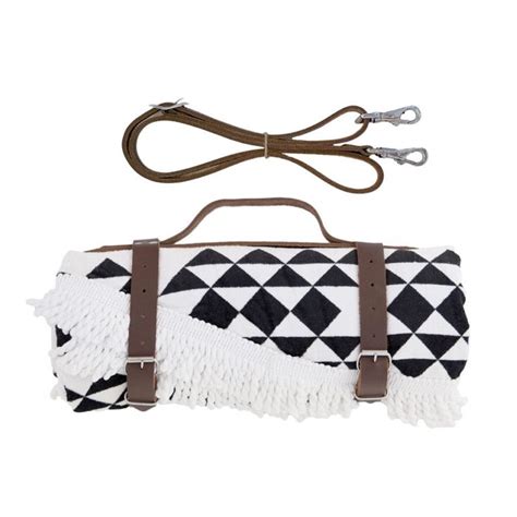 Beach Towel With&nbsp;Straps